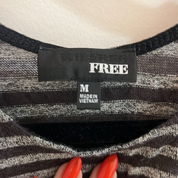 Aritzia tank top - Picture 3 of 3